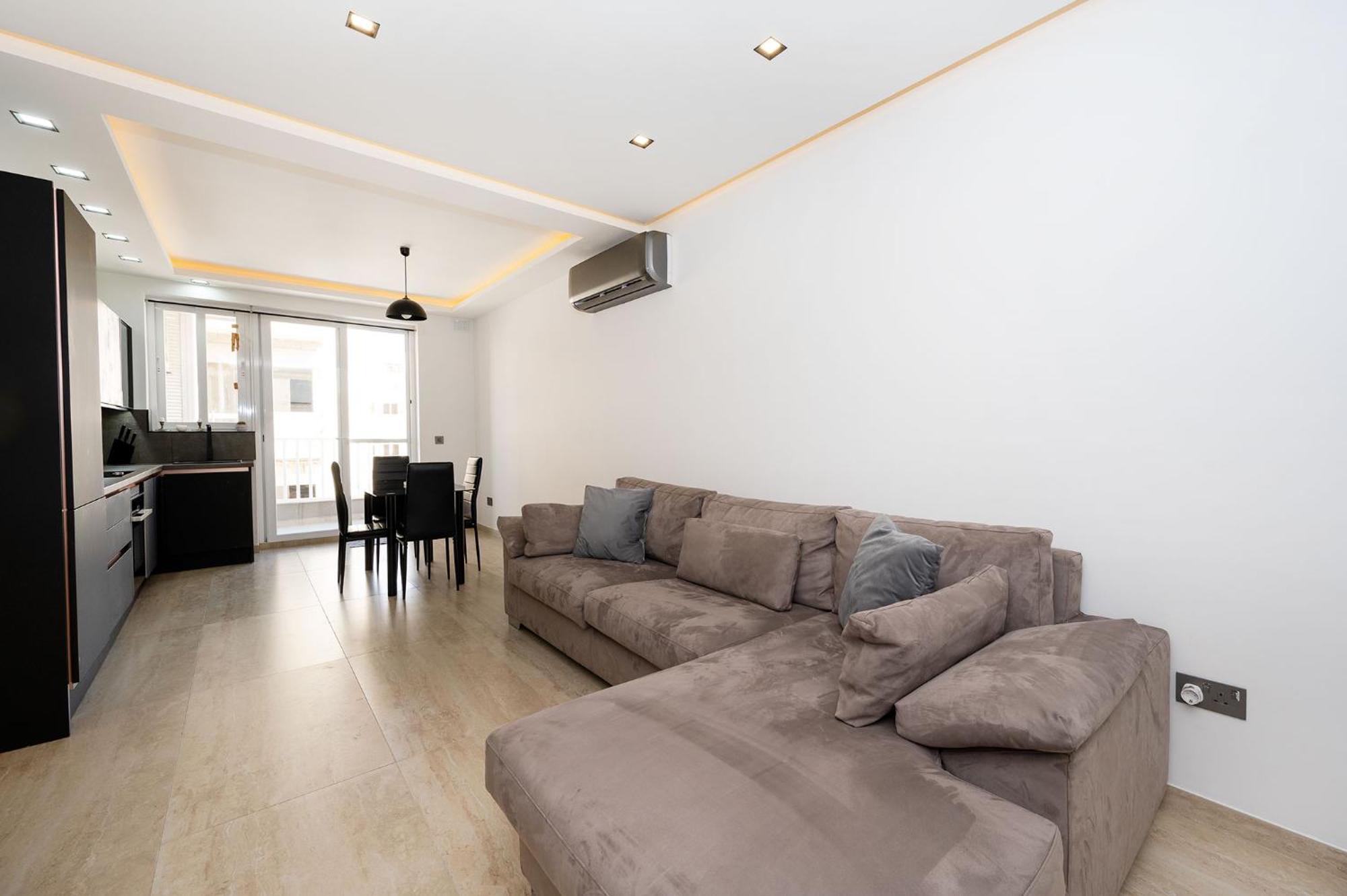 Modern 2 Bedroomed Apartment In Gzira Exterior photo